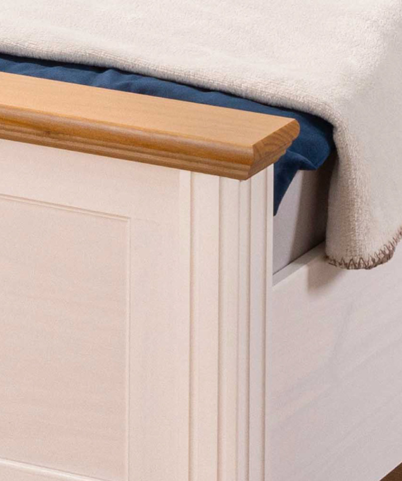 Lit Jasmin – Pin massif et design naturel