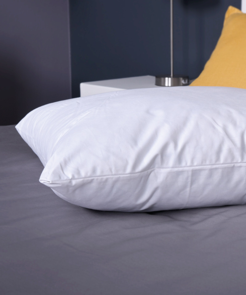 Oreiller Duv’One – Garnissage en plumettes et maintien ferme