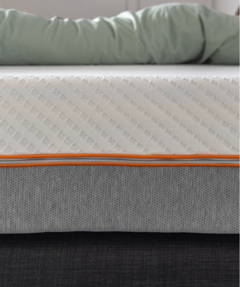 Matelas Höliday – Mousse triple confort et soutien ergonomique