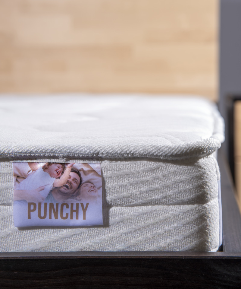 Matelas Punchy – Couchage ferme pour petit budget