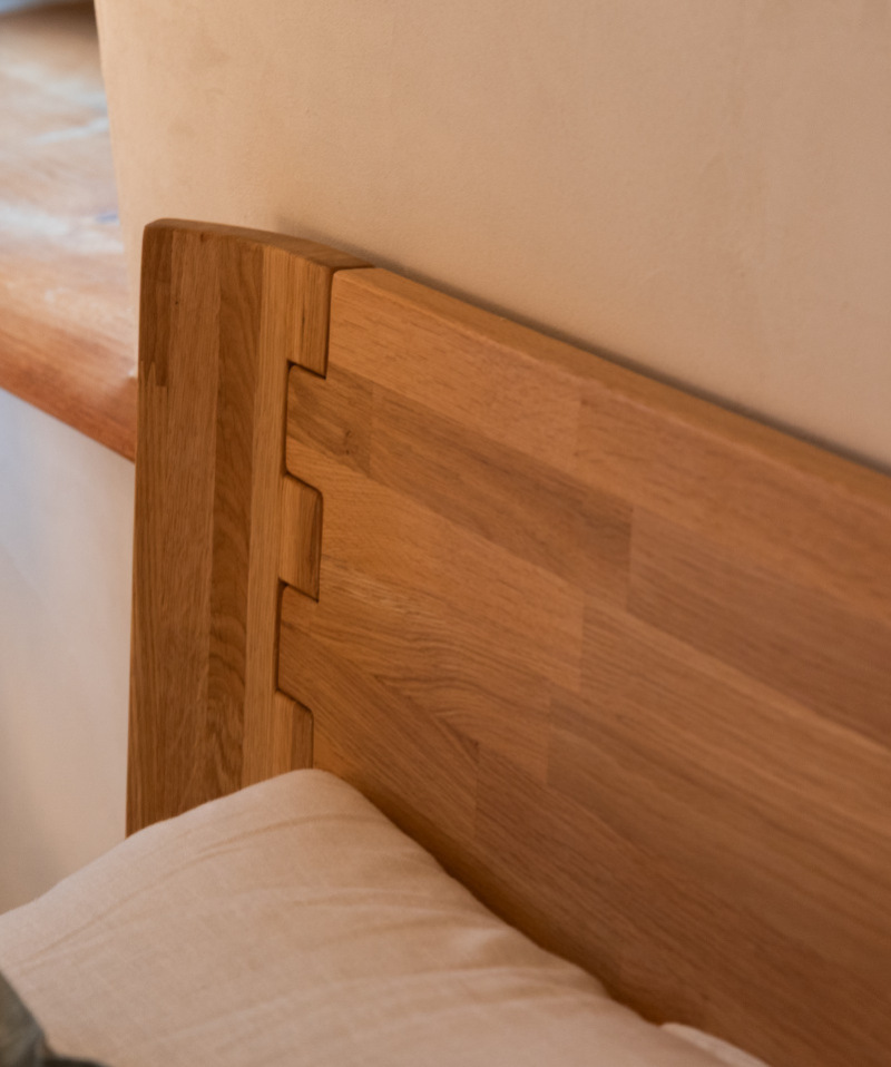 Lit Atlanta – Chêne massif et design