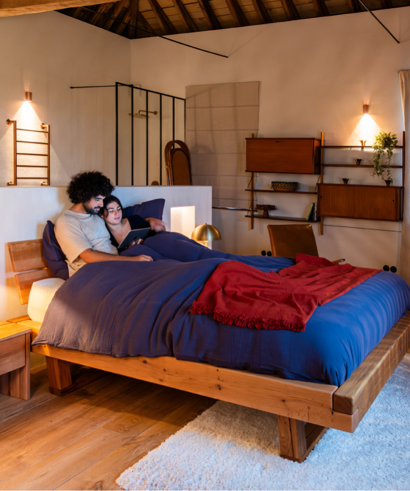 Lit Unika – Chêne massif et design épuré