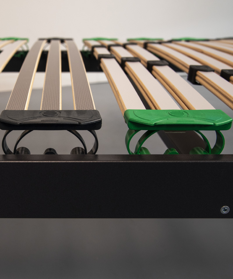 Sommier Excellence Plat – 51 lattes & soutien ciblé