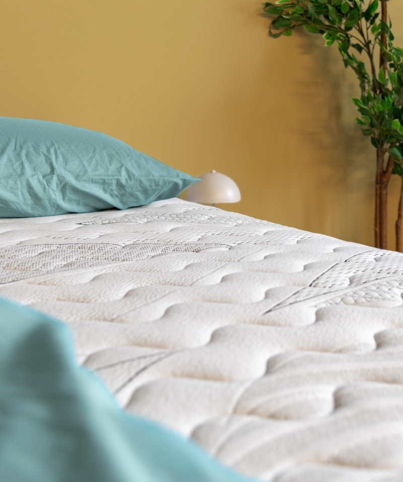 Matelas hybride à ressorts ensachés Idöle