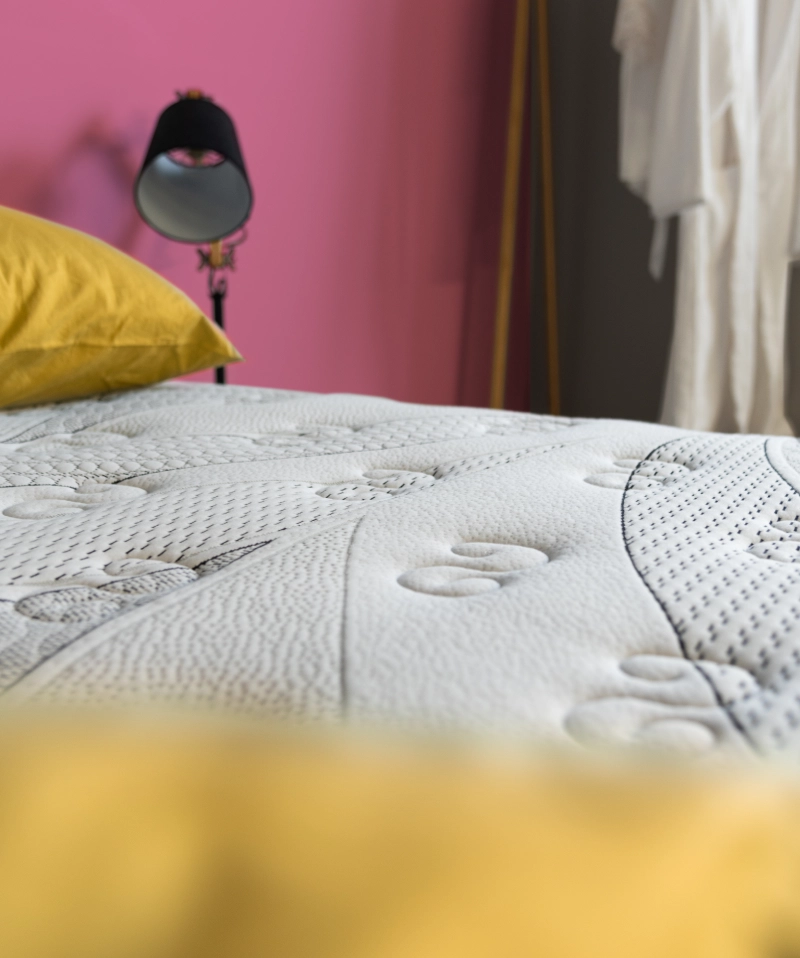Matelas Tempö – Ressorts ensachés et mousse hybride ferme