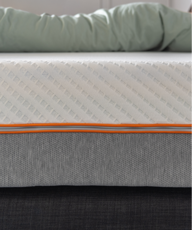 Matelas Höliday – Mousse triple confort et soutien ergonomique