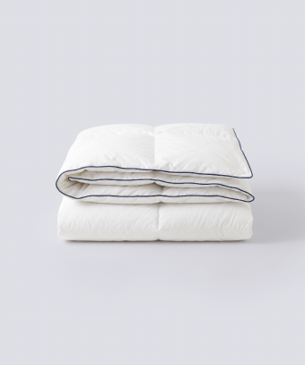 Couette Élysée Légère – Sensation duvet synthétique, confort hôtelier