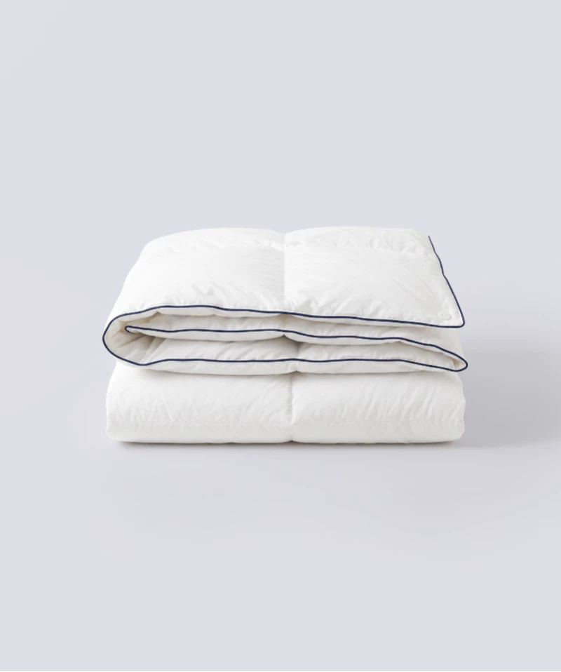 Couette Élysée Légère – Sensation duvet synthétique, confort hôtelier