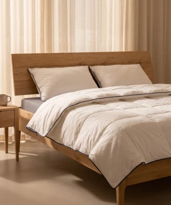 Couette Élysée Légère – Sensation duvet synthétique, confort hôtelier