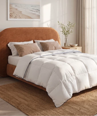 Couette Idylle Légère – Duvet haut de gamme, toucher soyeux