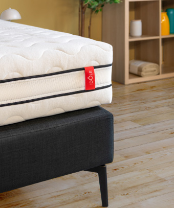 Matelas Idöle - Ressorts ensachés et mousse hybride mi-ferme