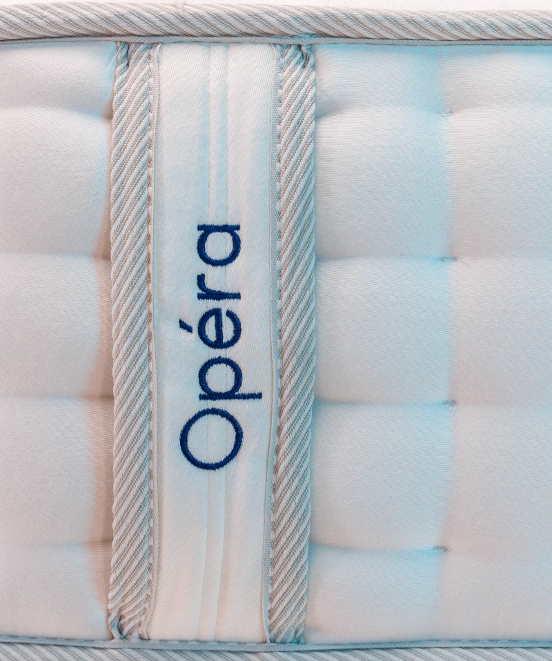 Matelas Opéra – Confort équilibré & latex Pulse artisanal