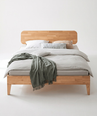 Lit Sana – Bois massif huilé et design naturel