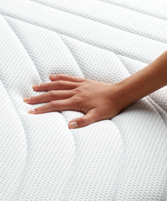Matelas TEMPUR PRO – Confort enveloppant et fraîcheur active